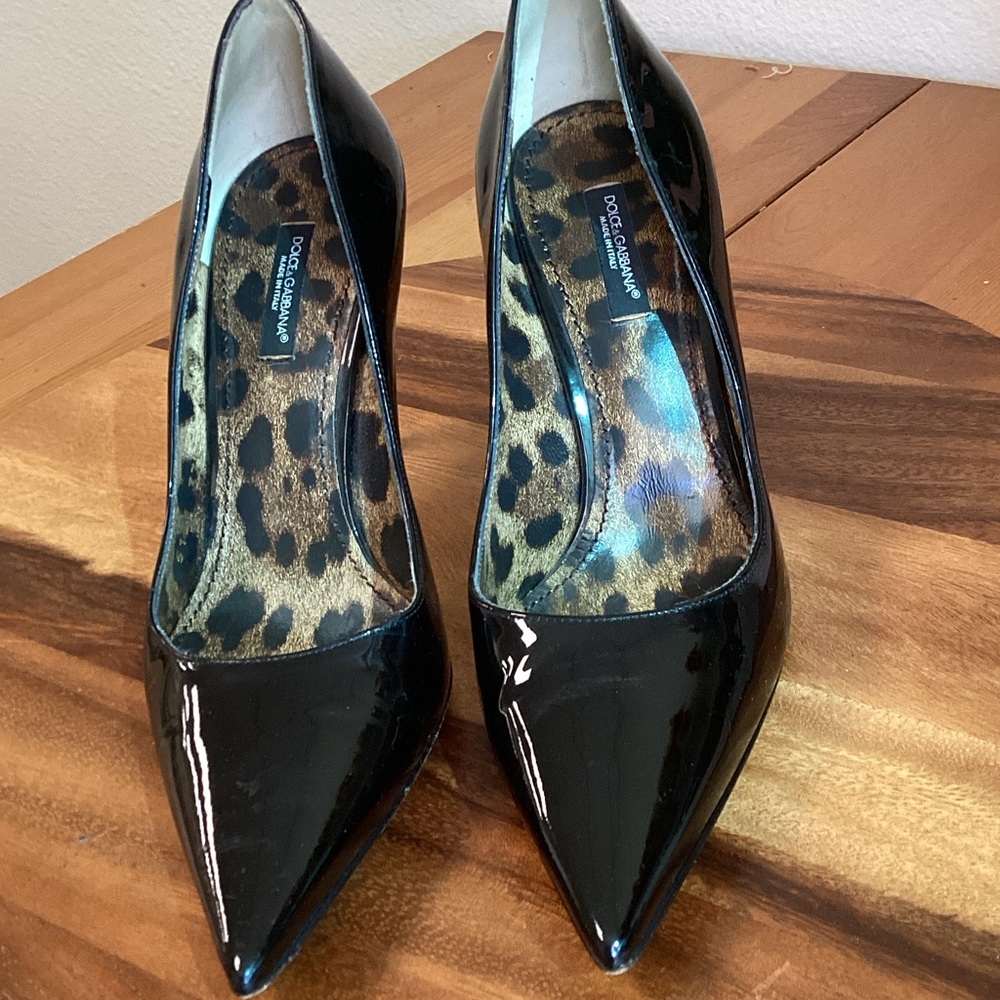 Dolce & Gabbana Glossy Black Patent Leather 3”  Heels 37.5
